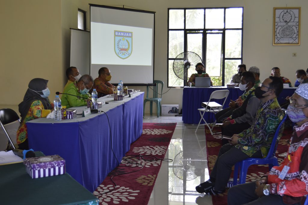 SOSIALISASI KEBIJAKAN ADMINISTRASI KEPENDUDUKAN DAN PENCATATAN SIPIL