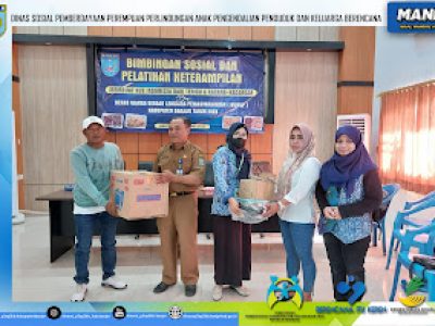 Dinsos P3AP2KB Banjar Gelar Pelatihan Pembuatan Kue Bagi BWBLP