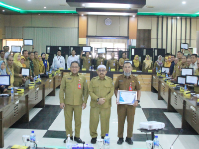 PRESTASI BANJAR DALAM PENANGGULANGAN KEMISKINAN DIAPRESIASI PEMPROV KALSEL