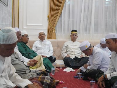 Wabup Banjar Hadiri Peringatan Haul KH Husein Mughni dan KH Hasan Rusydi