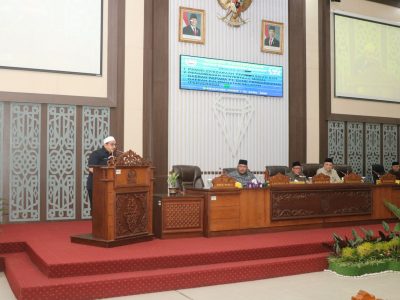 Wakil Bupati Banjar Sampaikan Dua Raperda Pada Rapat Paripurna