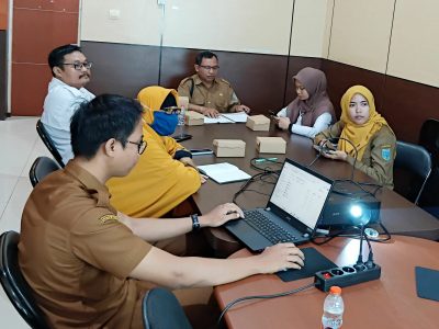 PENYUSUNAN DOKUMEN ANALISIS DATA DAN INFORMASI PEMBANGUNAN DAERAH, BAPPEDALITBANG BANJAR HIMPUN DATA DARI SKPD