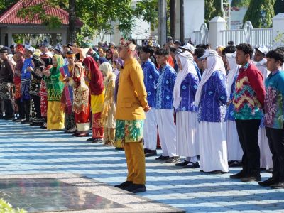 Wabup Banjar Habib Idrus Al Habsyi Pimpin Upacara Peringatan Hardiknas 2025