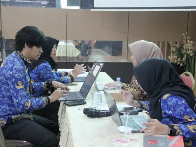 BAPPEDALITBANG GELAR COACHING CLINIC TAHAP DIAGNOSE DAN DESIGN BERSAMA TIM MONITORING LAN RI