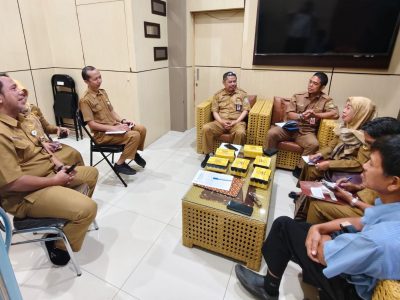 BAPPEDALITBANG KABUPATEN BANJAR TERIMA KUNJUNGAN KERJA DINSOSPMD BARITO UTARA, BAHAS STUDI TIRU PEMBENTUKAN FORUM CSR