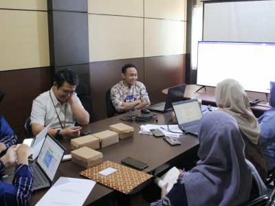 SINERGI BAPPEDALITBANG DAN ULM, SIAPKAN STRATEGI TERPADU ATASI BANJIR DI KABUPATEN BANJAR