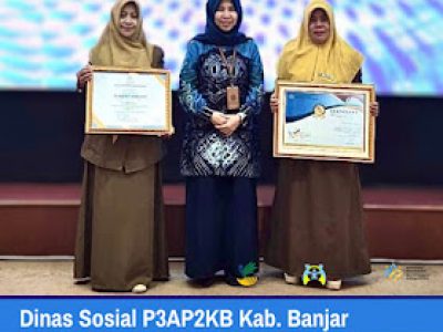 DINSOS P3AP2KB Kabupaten Banjar Ukir Prestasi di Harganas Ke-32, Raih Dua Penghargaan Bergengsi