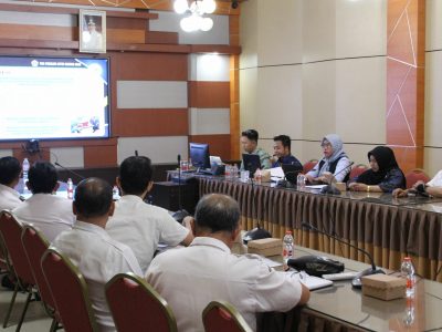 KAJIAN PRODUK UNGGULAN DAERAH, BAPPEDALITBANG BANJAR GANDENG UNISKA
